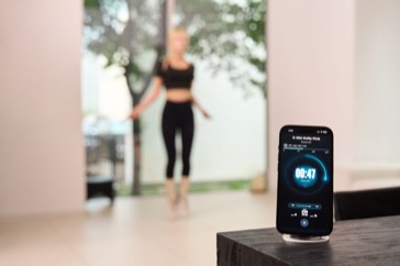 Phone showing pace guidance during a jump rope workout