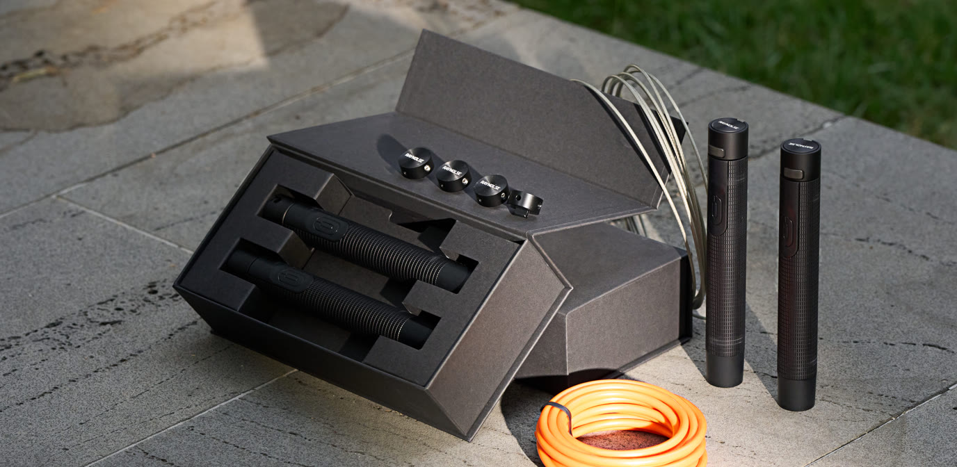 RAYNOLSE set with handles, ropes, and launch kit